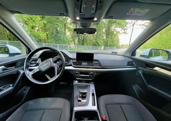 Audi Q5 cena 129900 przebieg: 102500, rok produkcji 2018 z Płock małe 37